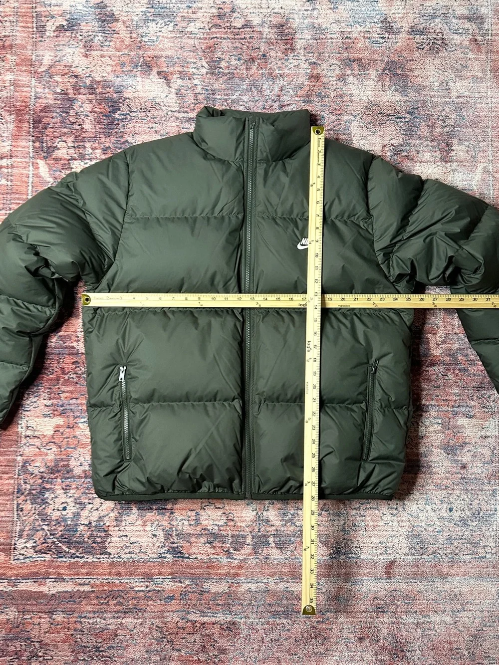 Nike Sportswear Club Men's Therma-FIT Down Puffer Jacket Fir Large_13